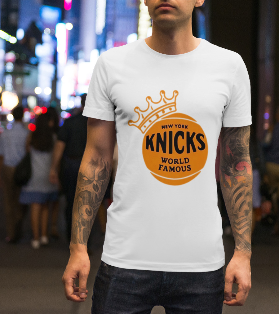 New York Knicks NBA Basketball World Famous Crown T-Shirt
