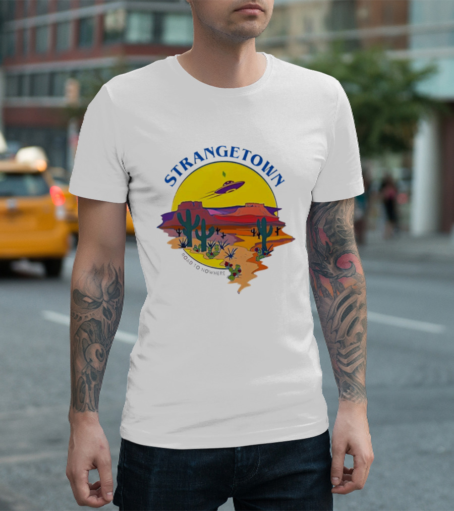 Strangetown Road To Nowhere The Sims Alien UFO Desert Saguaro Cactus T-Shirt
