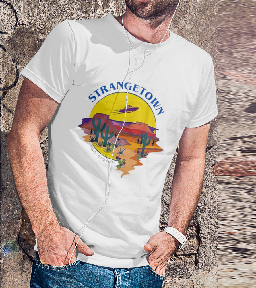 Strangetown Road To Nowhere The Sims Alien UFO Desert Saguaro Cactus T-Shirt