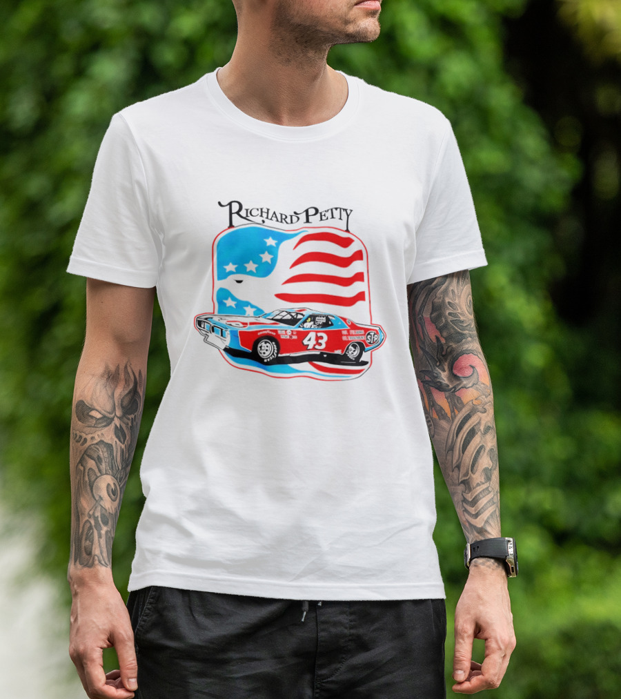 Richard Petty NASCAR Racing Car 43 STP American Flag T-Shirt