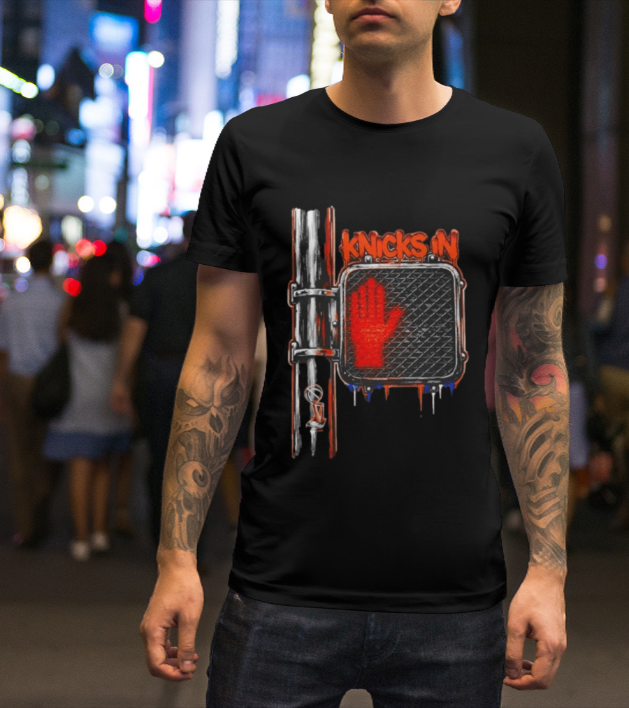 Knicks In 4 Hand Sign Traffic Light NBA T-Shirt