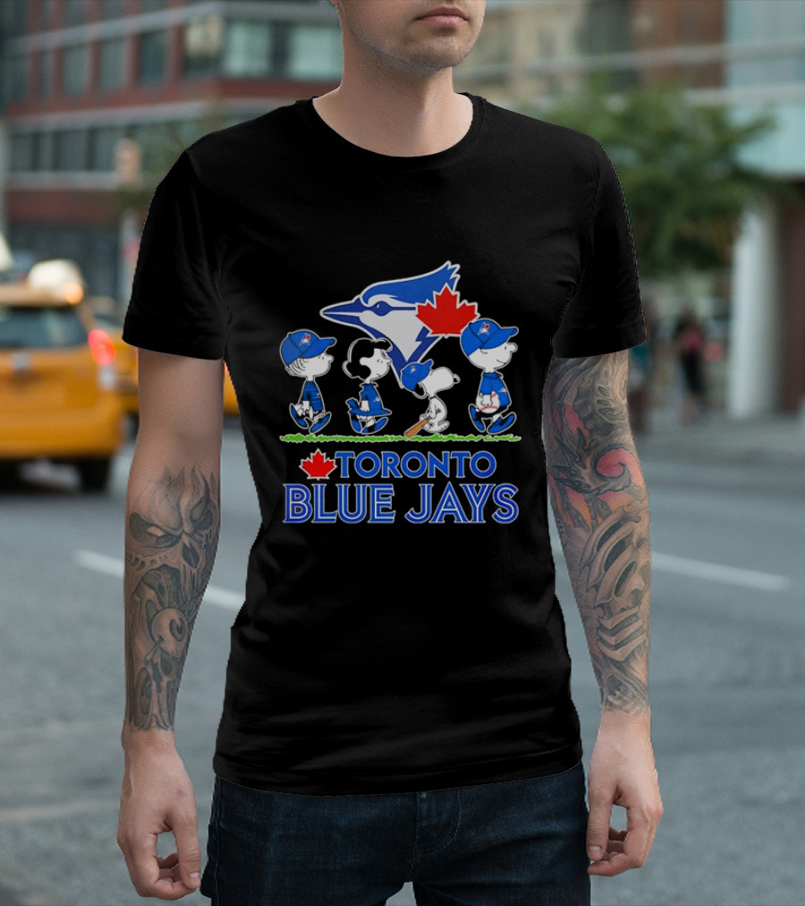 Peanuts Gang Toronto Blue Jays Baseball Collaboration T-Shirt