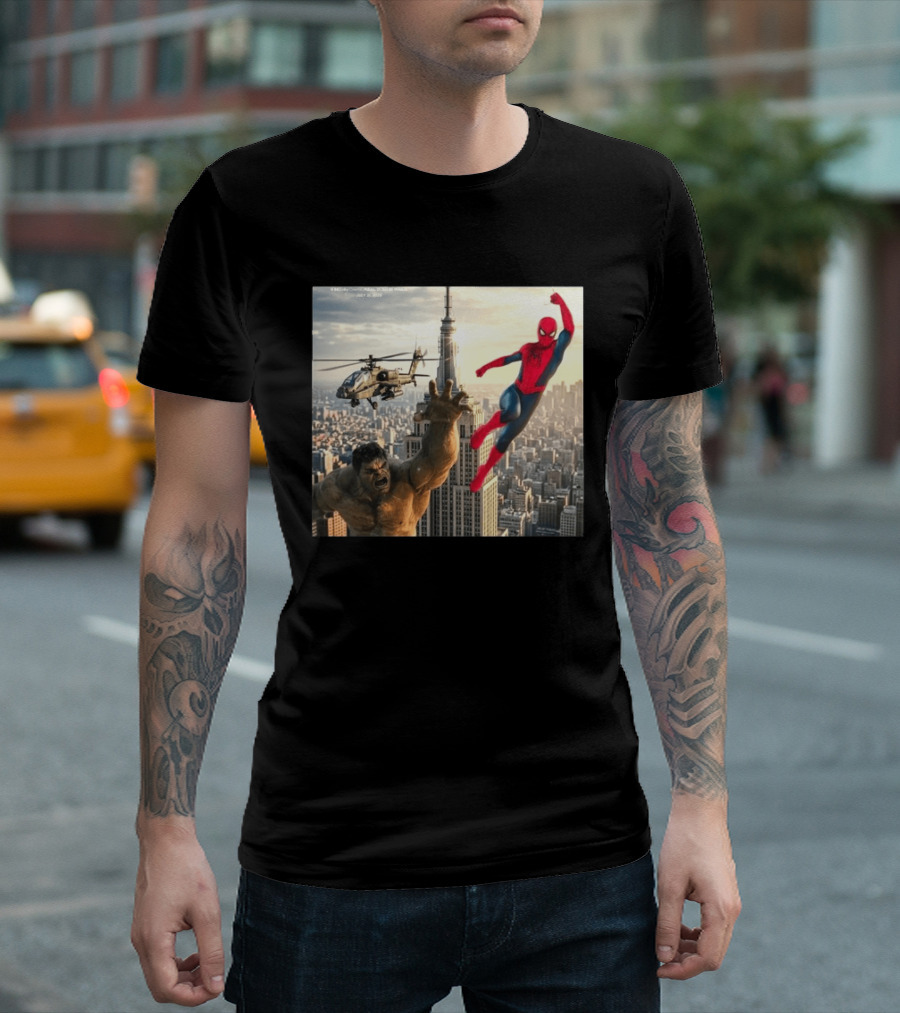 Brand New Day Spider Man And Hulk In Epic New York Battle Scene T-Shirt