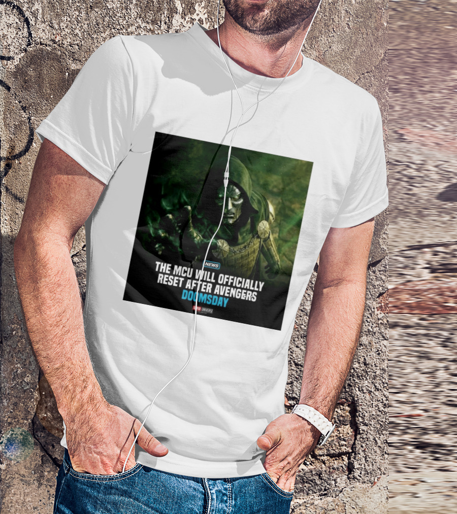 Avengers Doomsday MCU Reset Announcement Super Universe News T-Shirt
