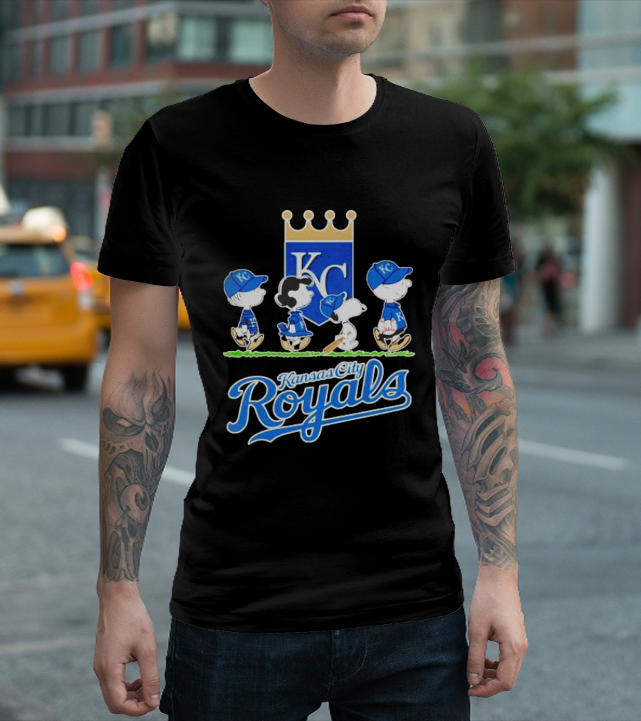 Kansas City Royals Peanuts Characters KC Classic Collaboration T-Shirt