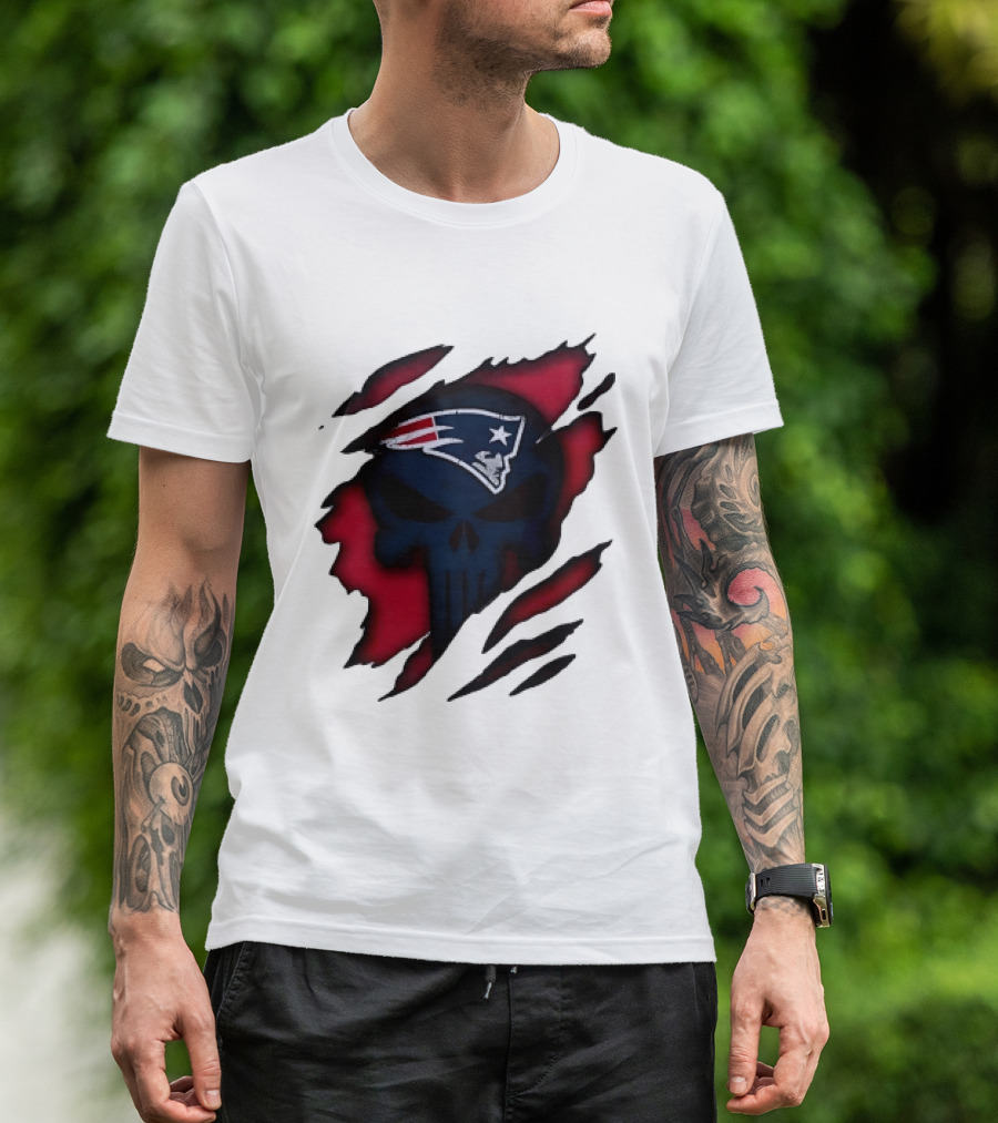 Patriots Skull Rip T-Shirt