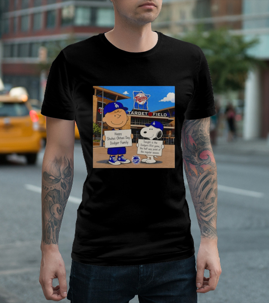 Snoopy And Charlie Brown Happy Shohei Ohtani Day Dodgers Twins Target Field T-Shirt