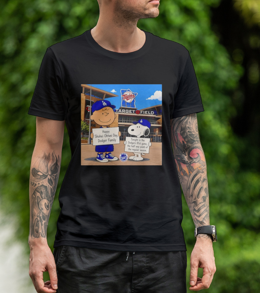 Snoopy And Charlie Brown Happy Shohei Ohtani Day Dodgers Twins Target Field T-Shirt