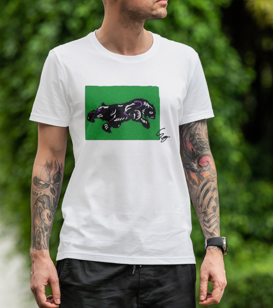 Mako Komuro 2026 Black And Purple Bear On Green T-Shirt