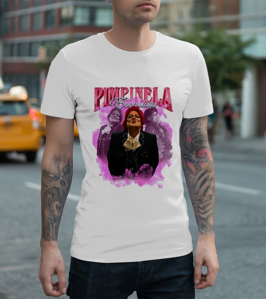 Pimpinela Escarlata Kissing Pose With Pink Smoke Backdrop T-Shirt