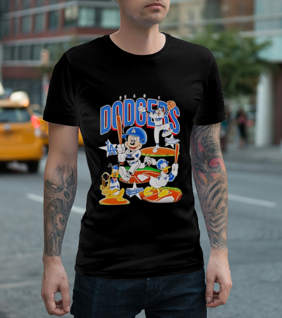 MOONLANDGOODS 2020 Mickey Goofy Pluto Donald Baseball Team Los Angeles Dodgers T-Shirt