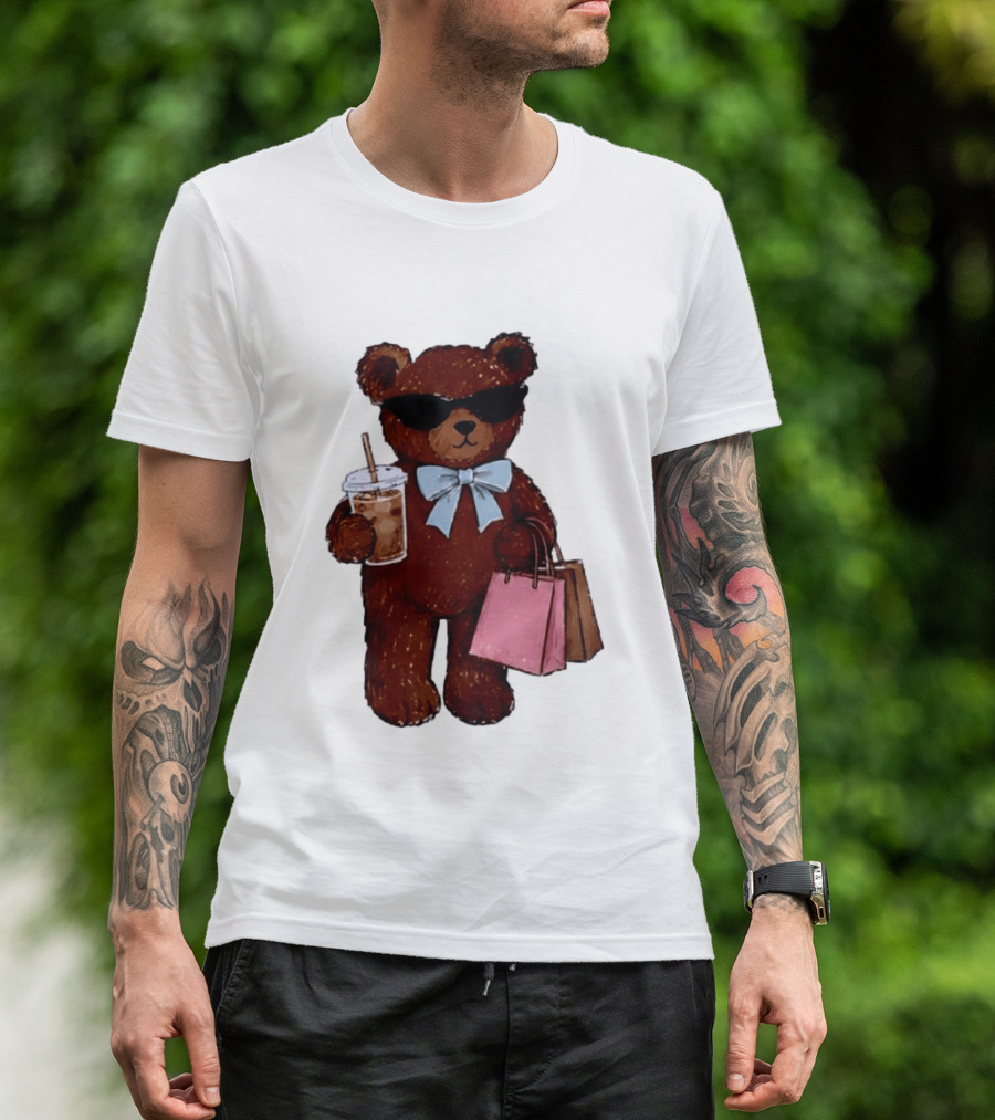 Cool Teddy Bear Shopping With Treats And Accessories T-Shirt