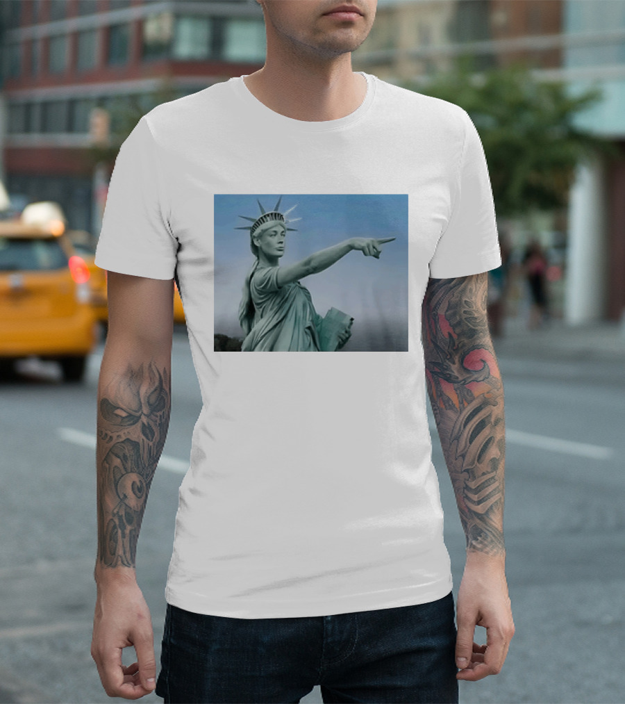 Statue Of Liberty Don't You Point At Me Sophie Cunningham Meme T-Shirt