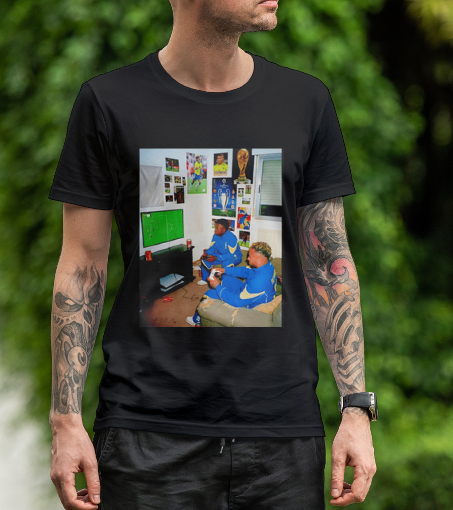 Brazil National Team Neymar Vinícius Júnior Playing Video Games Football S T-Shirt