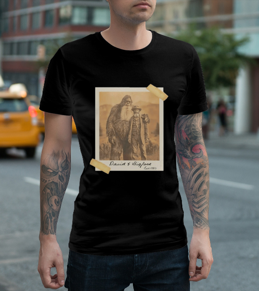 David And Bigfoot Polaroid Photo Est 1980 Sightings Nobody Believes T-Shirt