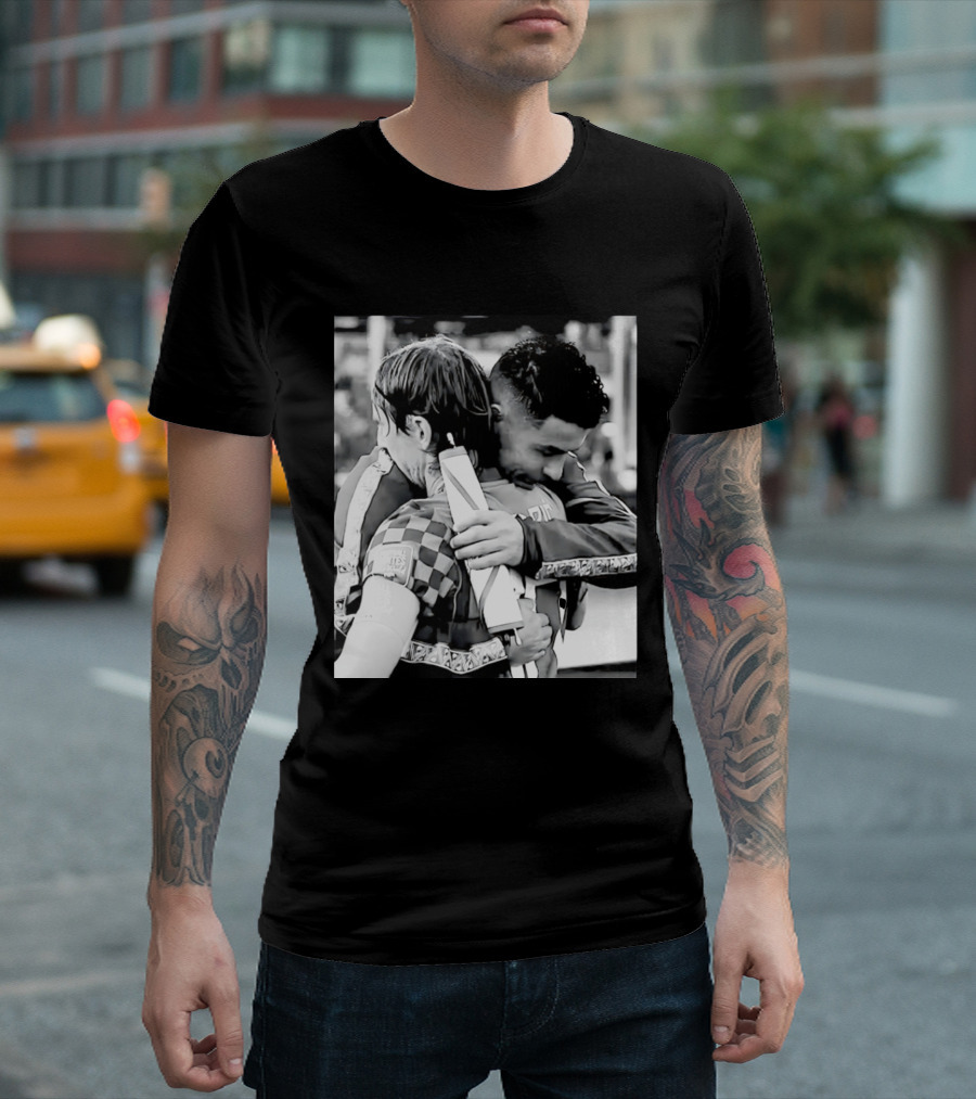Football Unites The World Luka Modrić Cristiano Ronaldo Hug Memorial T-Shirt
