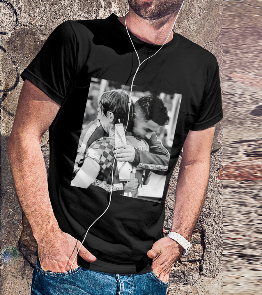 Football Unites The World Luka Modrić Cristiano Ronaldo Hug Memorial T-Shirt
