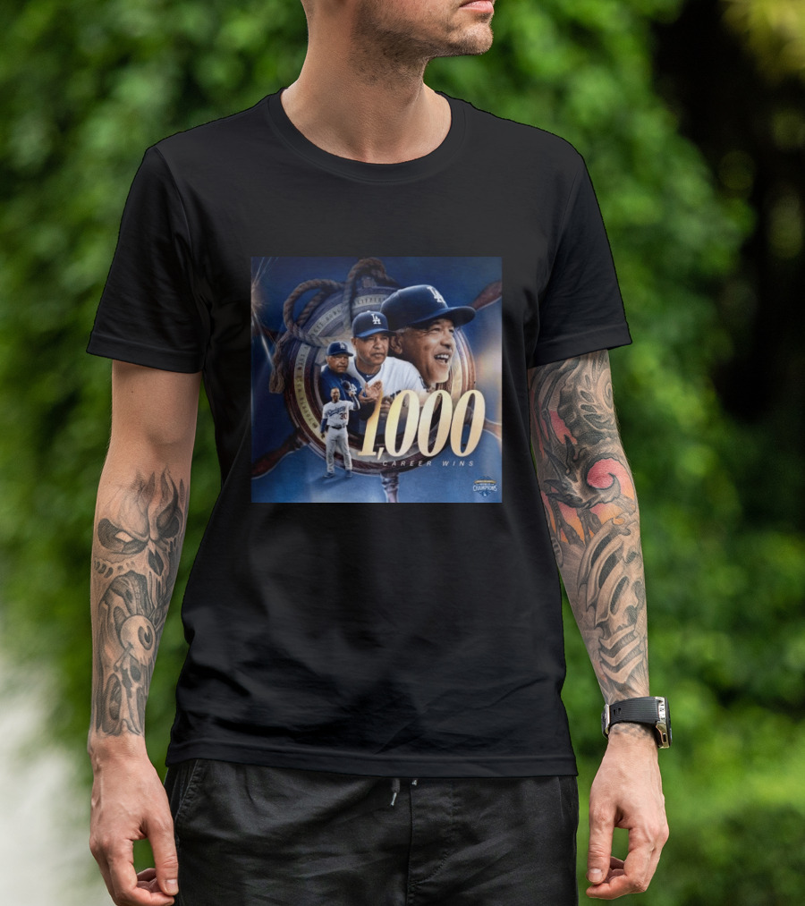 Los Angeles Dodgers Manager Doc Achieves 1000 Career Wins Milestone In Major League History T-Shirt