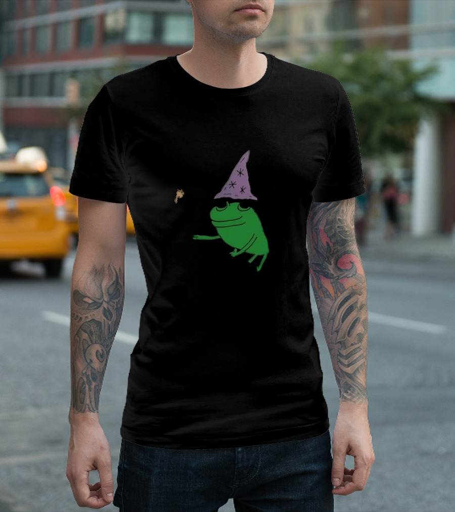 I Cast Sandpaper On The Insides Of Your Eyelids Frog Witch Magic Wand T-Shirt