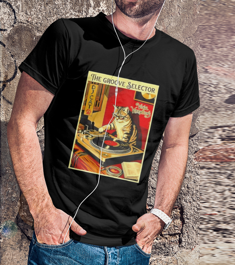 The Groove Selector DJ Cat Vinyl Vibrations Turntable Music Lover T-Shirt
