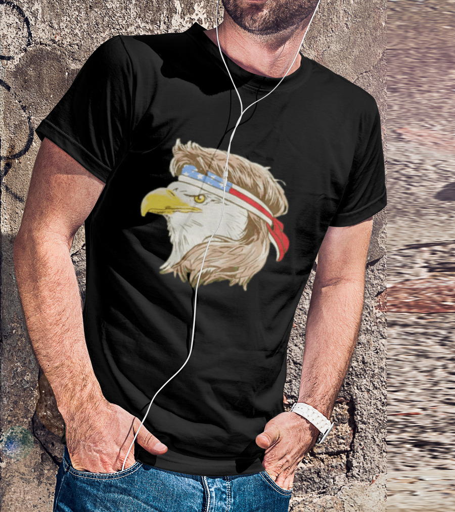 Bald Eagle With American Flag Bandana And Patriotic Hair T-Shirt