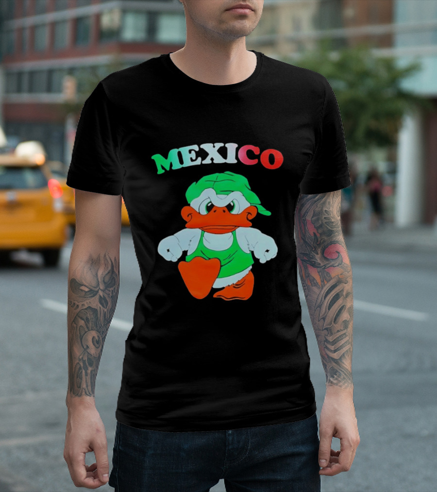 Mexico Duck Cartoon Green Outfit T-Shirt