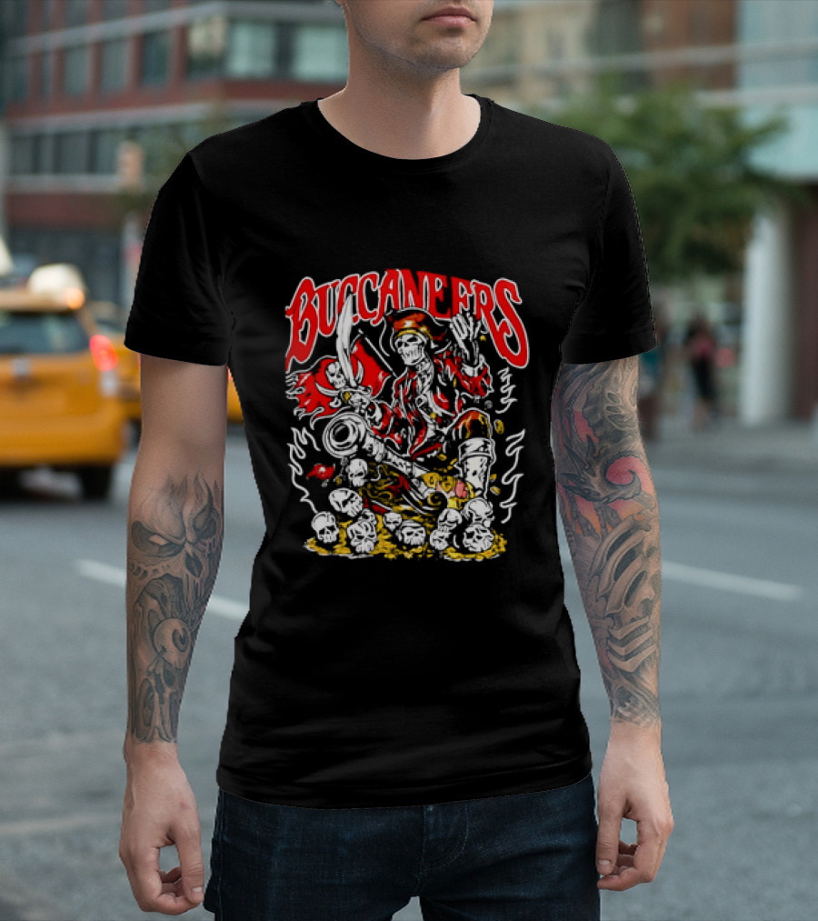 Tampa Bay Buccaneers Pirate Skeleton With Treasure Chest T-Shirt