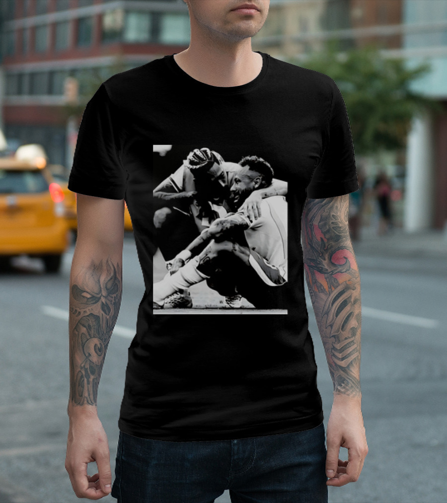 Neymar Jr And Raphinha Emotional Moment Brazil National Football Team T-Shirt