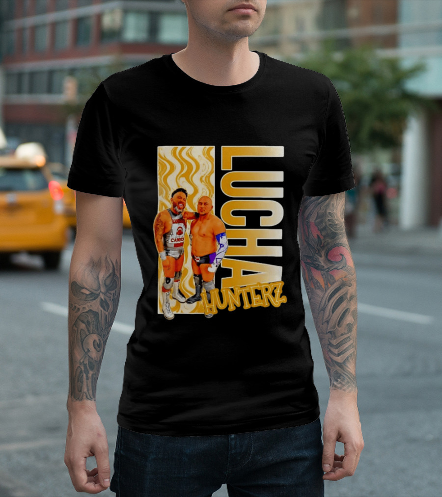 Lucha Hunterz Wrestlers Duo With Llamas And Gold Accents T-Shirt