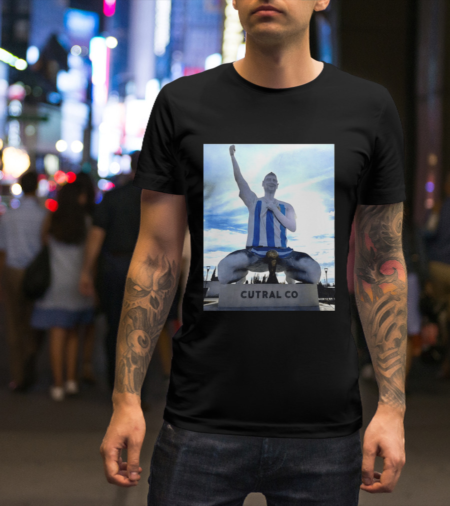 Messi Argentina Sculpture Cutral Co Legendary Statue Victory Celebration T-Shirt