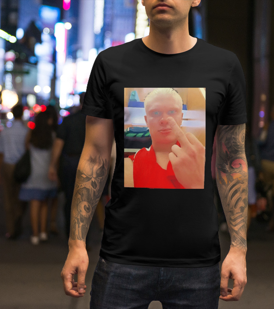 Norway Erling Haaland Middle Finger Selfie T-Shirt