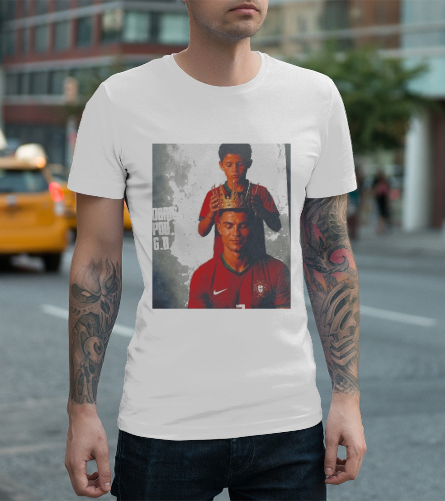 Cristiano Ronaldo Portugal Obrigado Por Tudo GOAT Crowned King Soccer Legend T-Shirt
