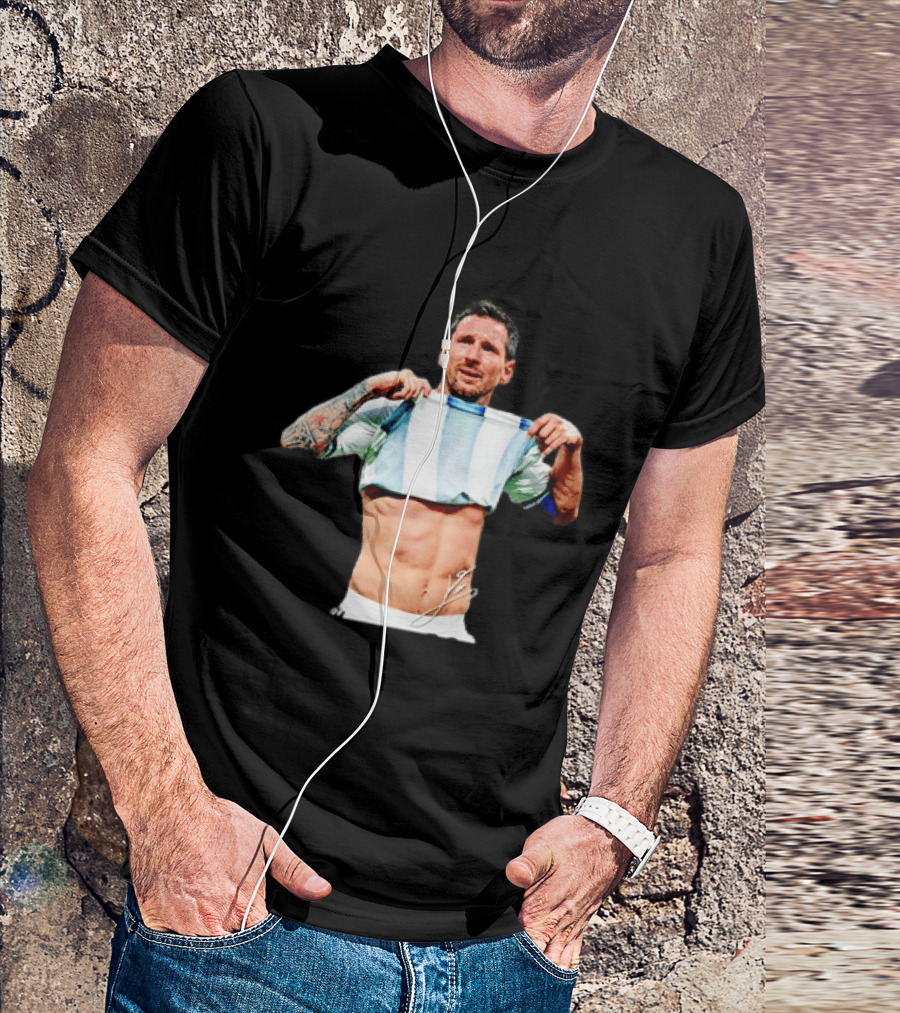 Lionel Messi Celebrates Argentina Soccer Triumph T-Shirt