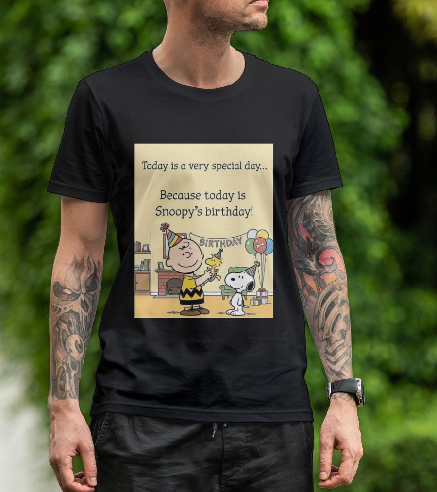 Celebrate Snoopy's Birthday With Charlie Brown And Woodstock In Party Hats And Balloons T-Shirt