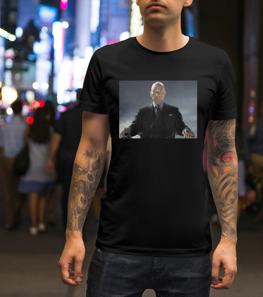 Patrick Stewart Never Retires Iconic Star Role Suit Image T-Shirt