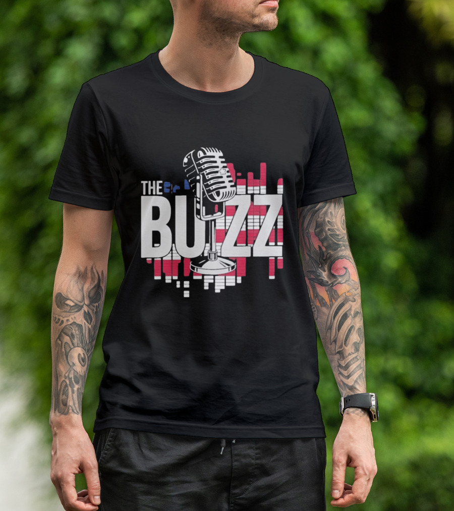 Podcast The Buzz Microphone T-Shirt