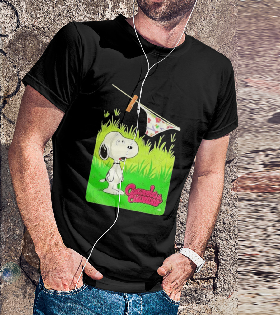 Snoopy Caramelos De Cianuro En Español Classic Cartoon And Rock Band Fusion T-Shirt
