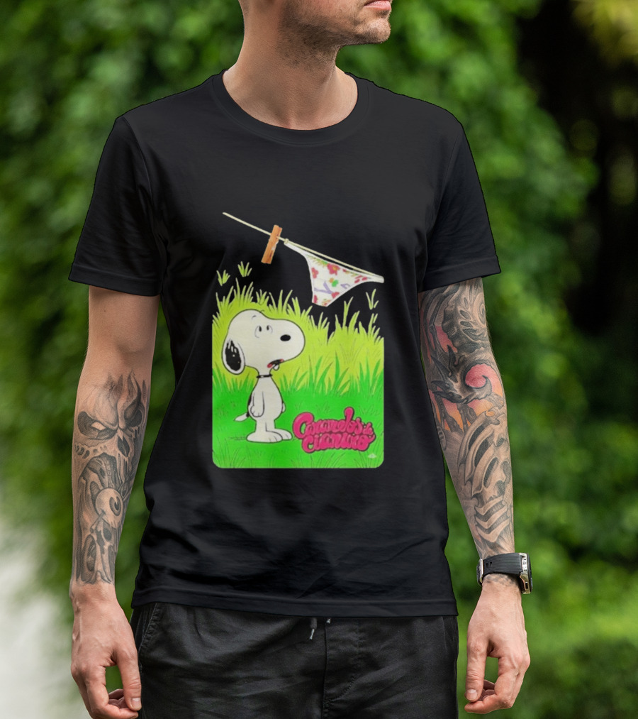 Snoopy Caramelos De Cianuro En Español Classic Cartoon And Rock Band Fusion T-Shirt
