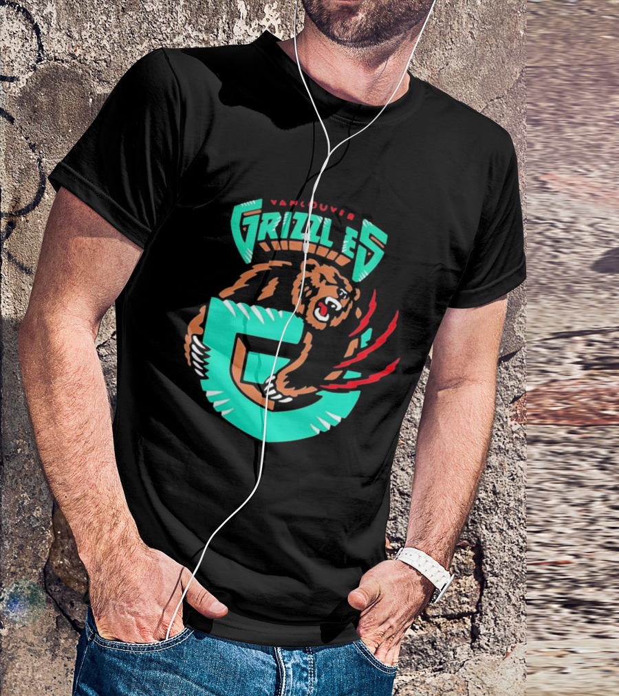Vancouver Grizzlies Bear Claw Retro Sports Emblem Men's T-Shirt