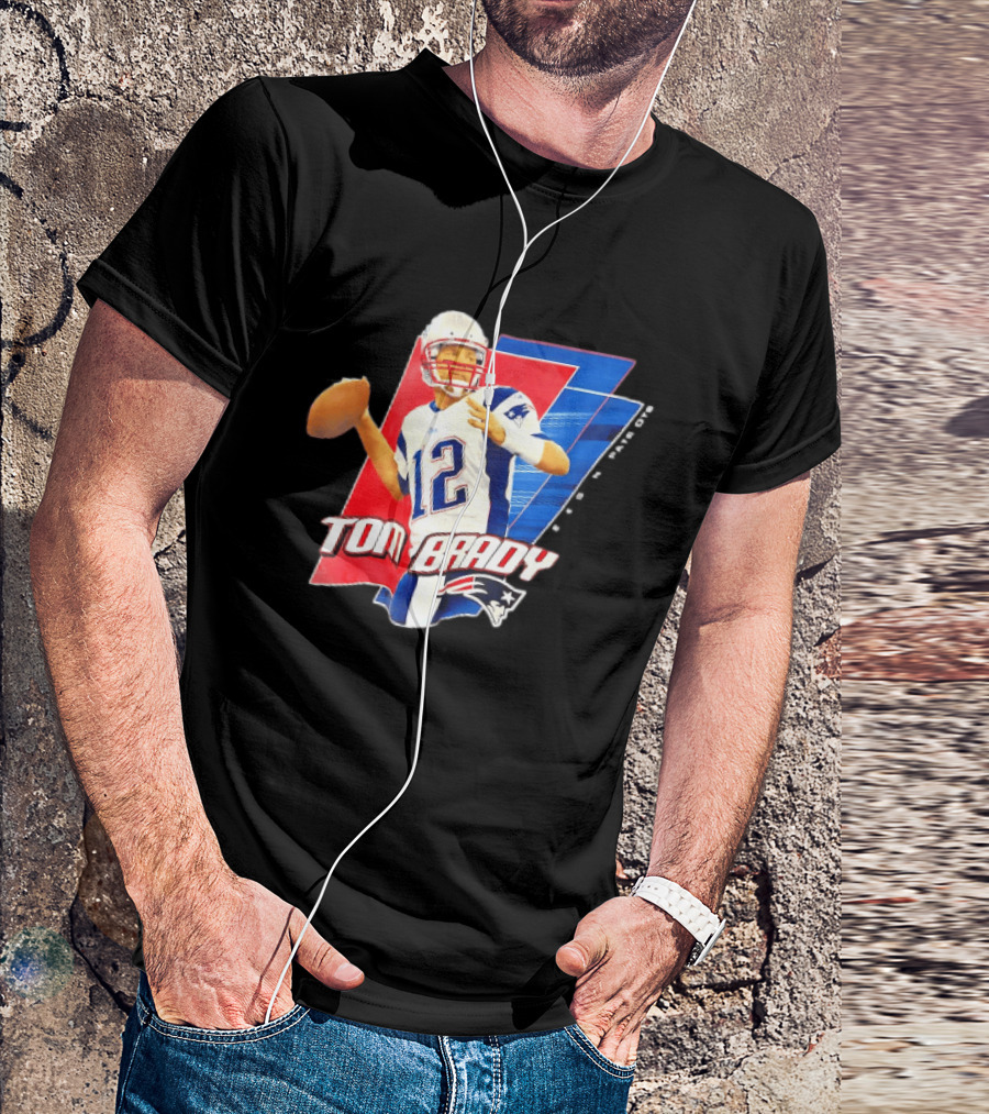 New England Patriots Tom Brady 12 Football Quarterback Iconic Action Pose T-Shirt