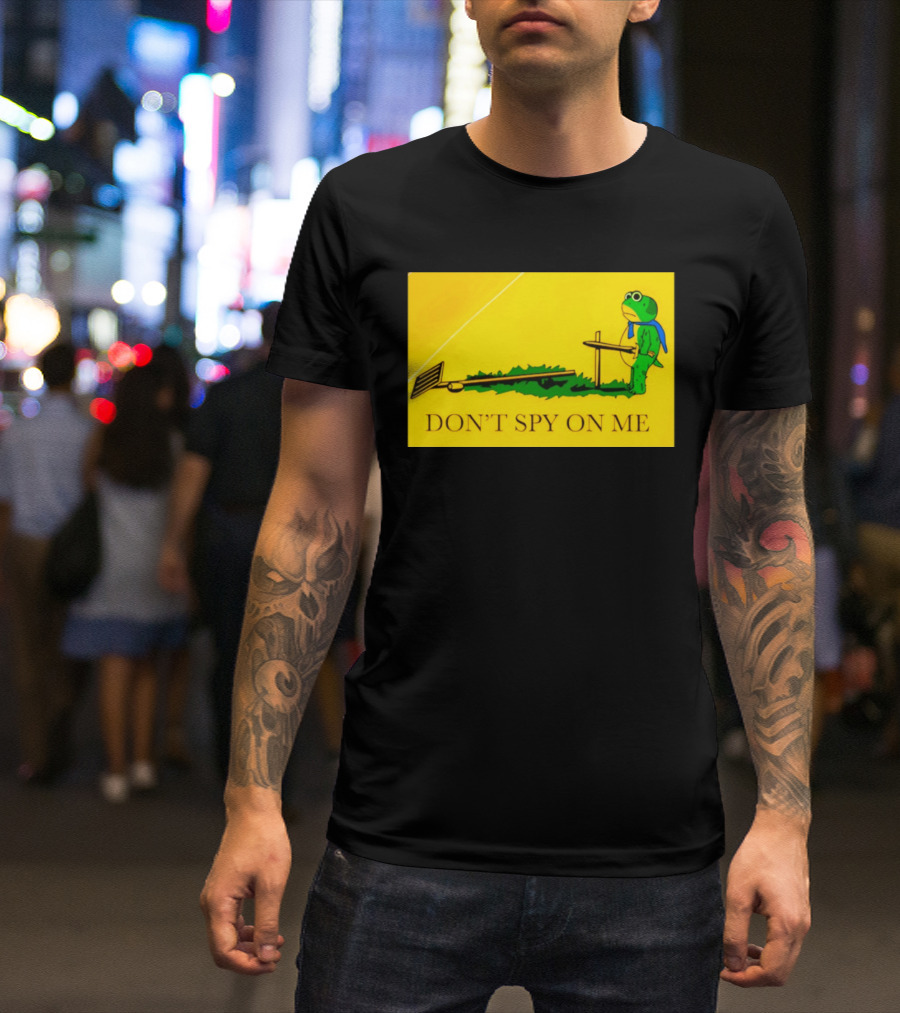 Portland Frog Don't Spy On Me Anti Flock Camera T-Shirt