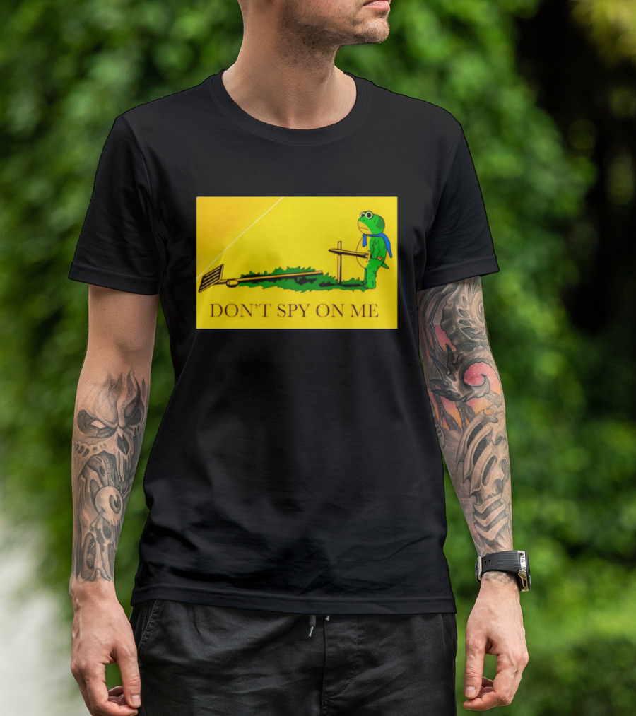 Portland Frog Don't Spy On Me Anti Flock Camera T-Shirt