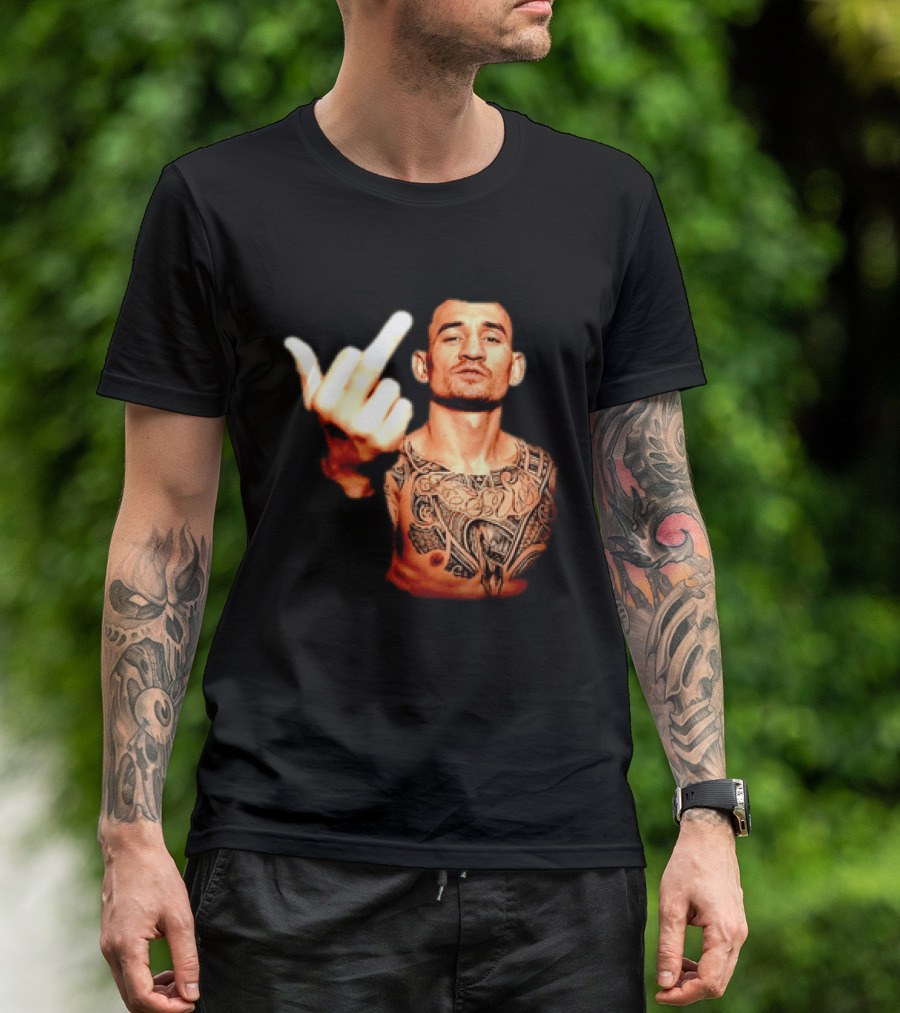 Max Holloway UFC Fighter Pose Middle Finger Tattoo T-Shirt