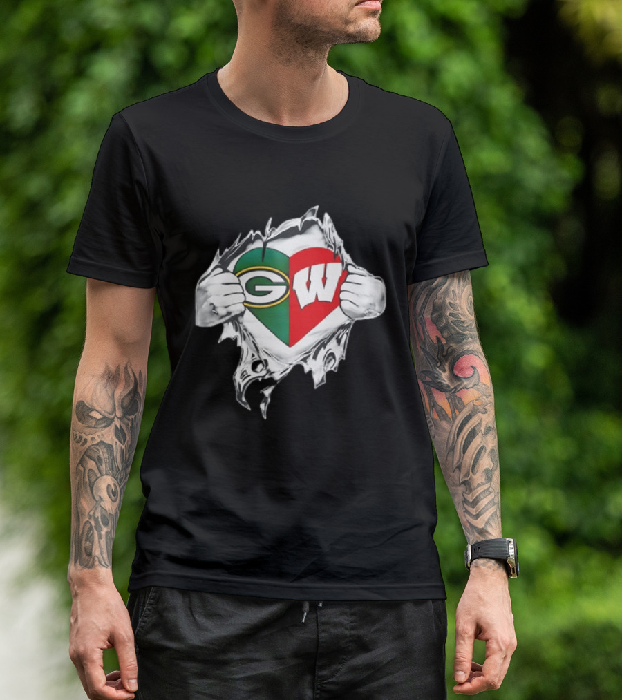 Green Bay Packers Wisconsin Badgers Torn Chest Reveal Heart T-Shirt