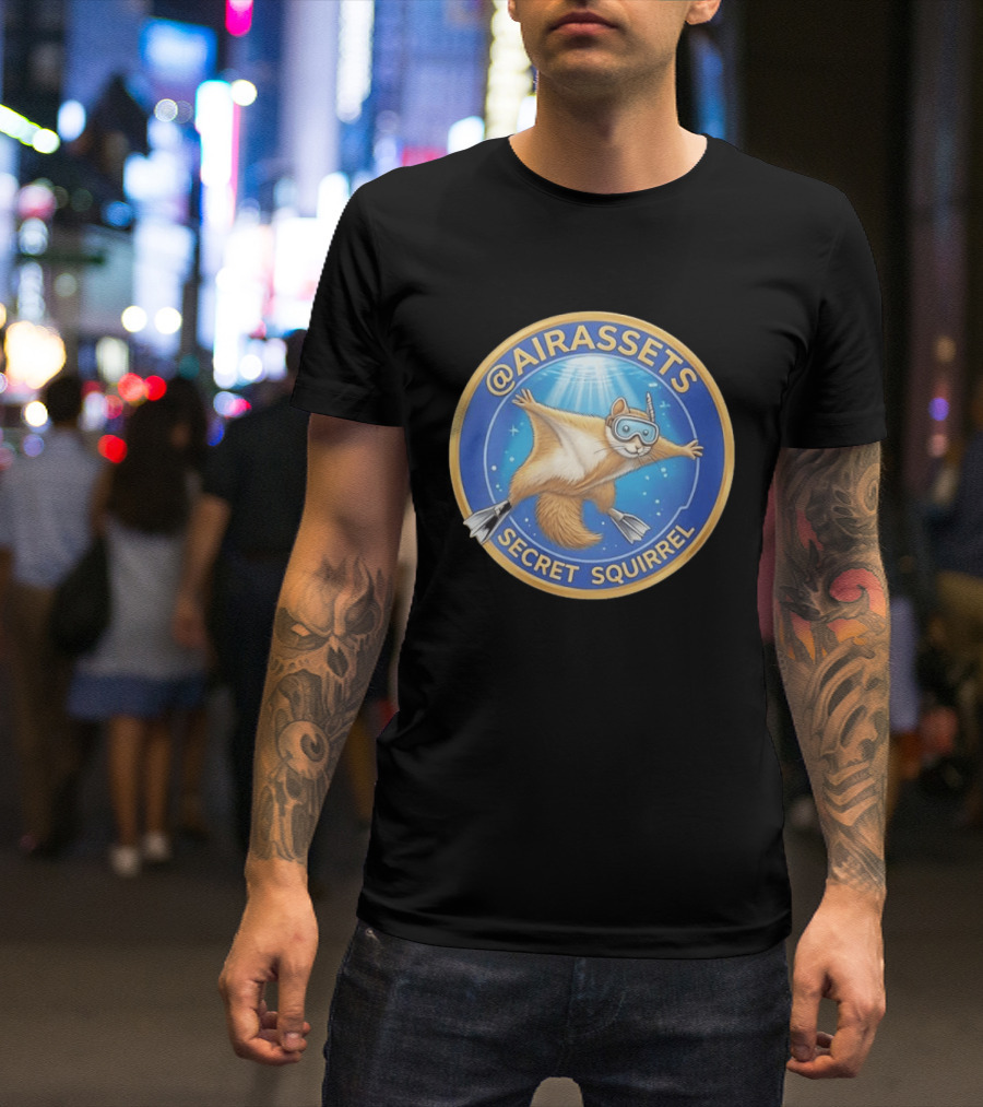AIRASSETS Secret Squirrel Scuba Diving Flying Squirrel T-Shirt