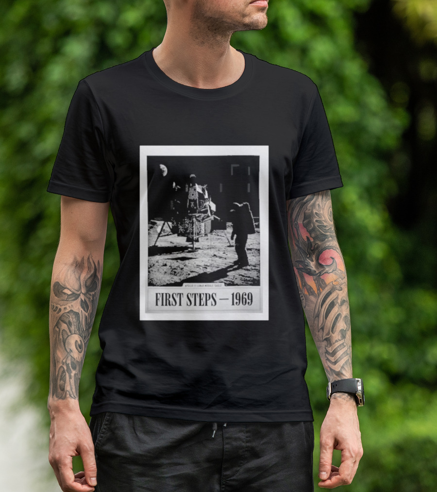 First Steps 1969 Apollo 11 Lunar Module Eagle Moon Landing Astronaut T-Shirt