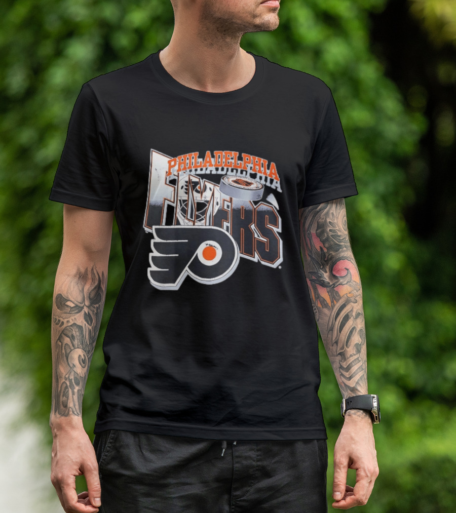 Philadelphia Flyers Goalie Mask Hockey Puck NHL Team T-Shirt