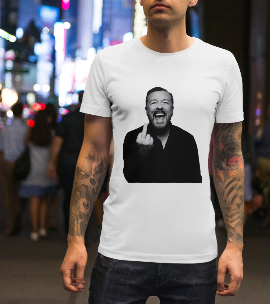 Anh Ricky Gervais Laughing Middle Finger Gesture T-Shirt