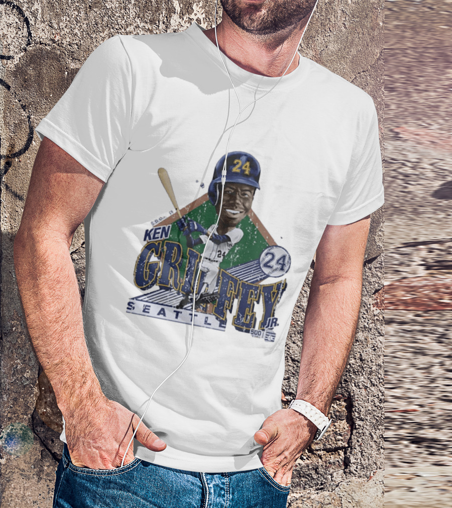 Ken Griffey Jr 24 Seattle Mariners 500 HR Club Distressed T-Shirt