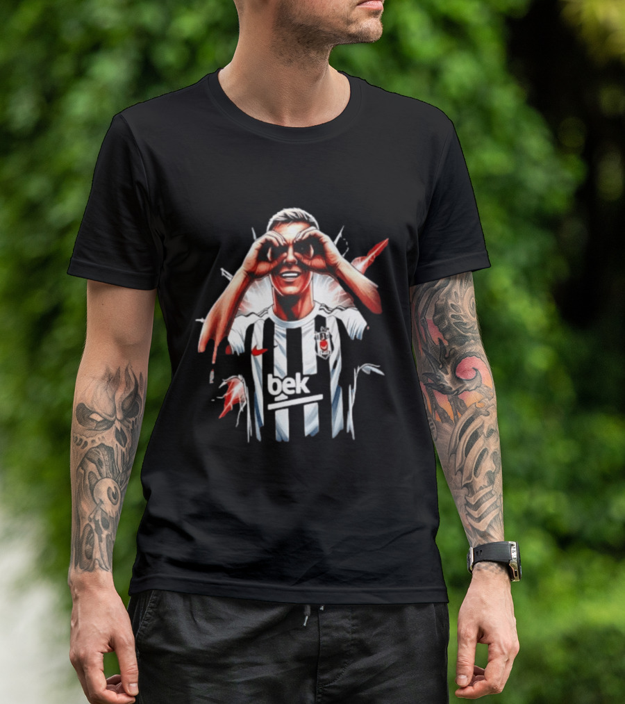 Beşiktaş JK Beko Football Player Celebration T-Shirt